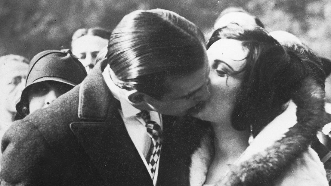 A couple kissing in France in 1927.