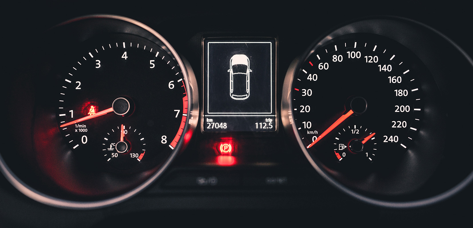 Understanding Your Nissan’s Emergency Lights at Delaney Nissan of Greensburg in Greensburg, PA | White and Red Dash Lights