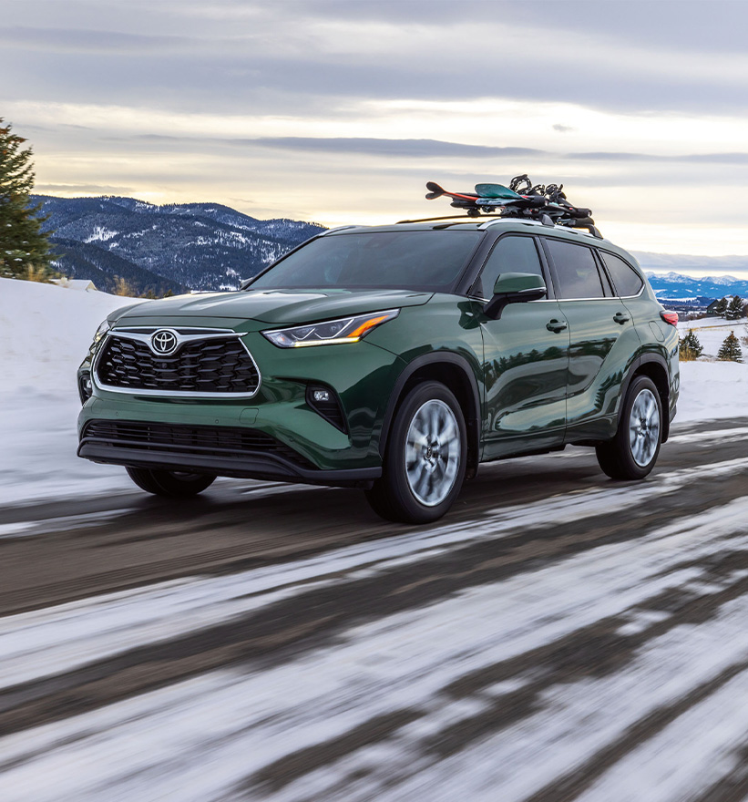 2026 Toyota Highlander vs. 2026 Honda Pilot vs. 2026 Hyundai Santa Fe comparison | Delaney Toyota of DuBois | Green 2026 Toyota Highlander driving in the snow 2026 Toyota Highlander vs. 2026 Honda Pilot vs. 2026 Hyundai Santa Fe comparison | Delaney Toyota of DuBois | Green 2026 Toyota Highlander driving in the snow