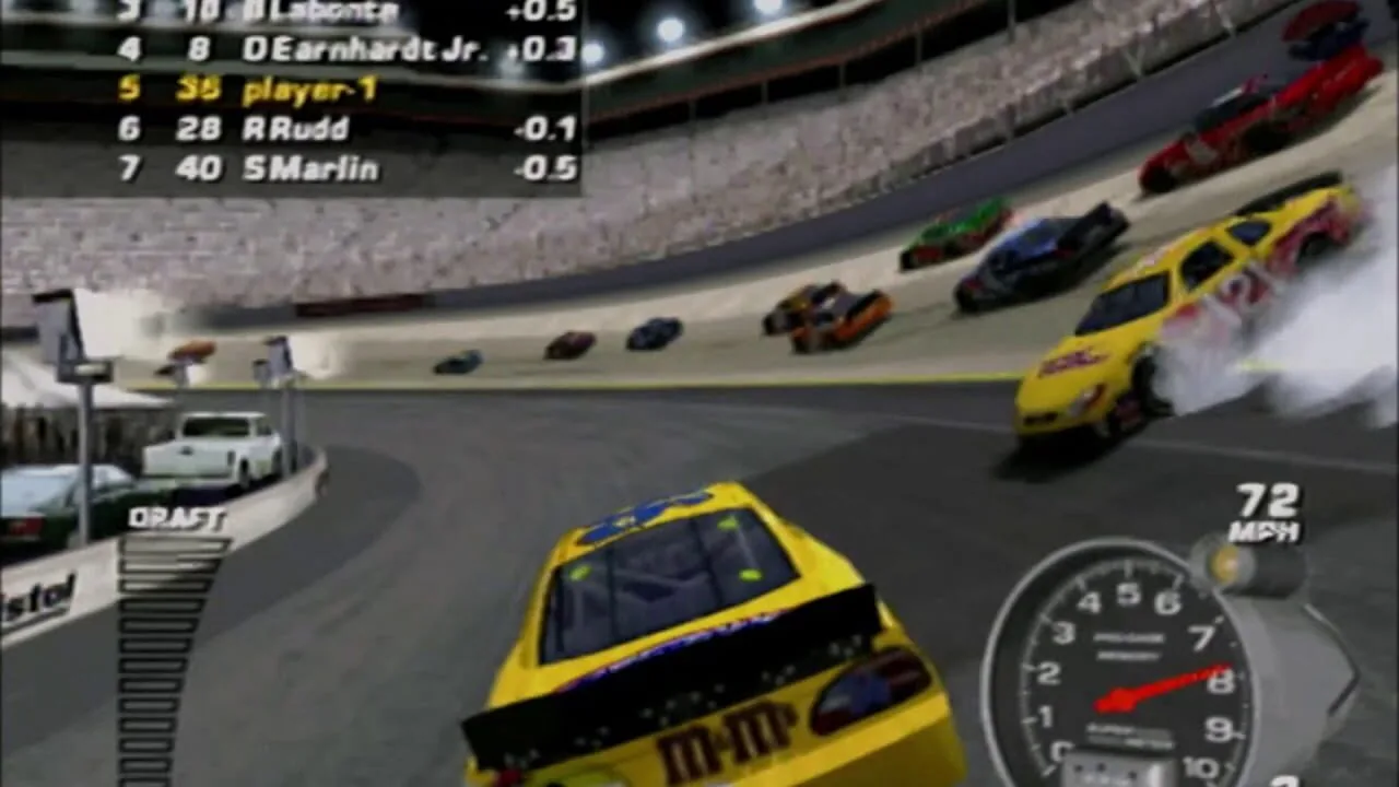 NASCAR: Dirt to Daytona gameplay on GameCube