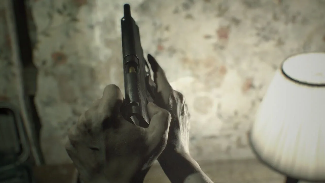 Resident Evil 7: Biohazard gameplay on PlayStation 4