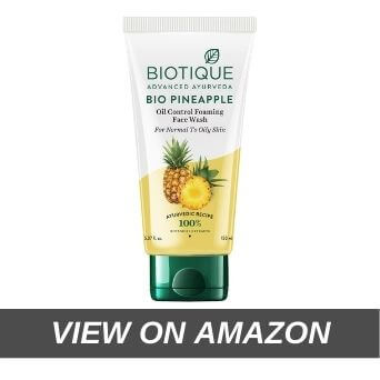 Biotique Bio Pineapple Oil Control Foaming Face Wash, 150ml