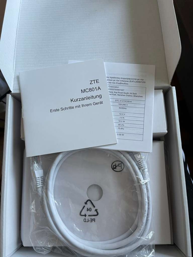 Unlocked ZTE MC801A 5G / 4G WiFi 6 Router - Image 2