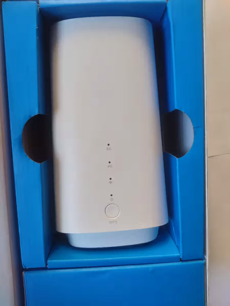 Jointelli 5G CPE Evo AX3600 Unlocked WiFi 6 Indoor Router - Image 4