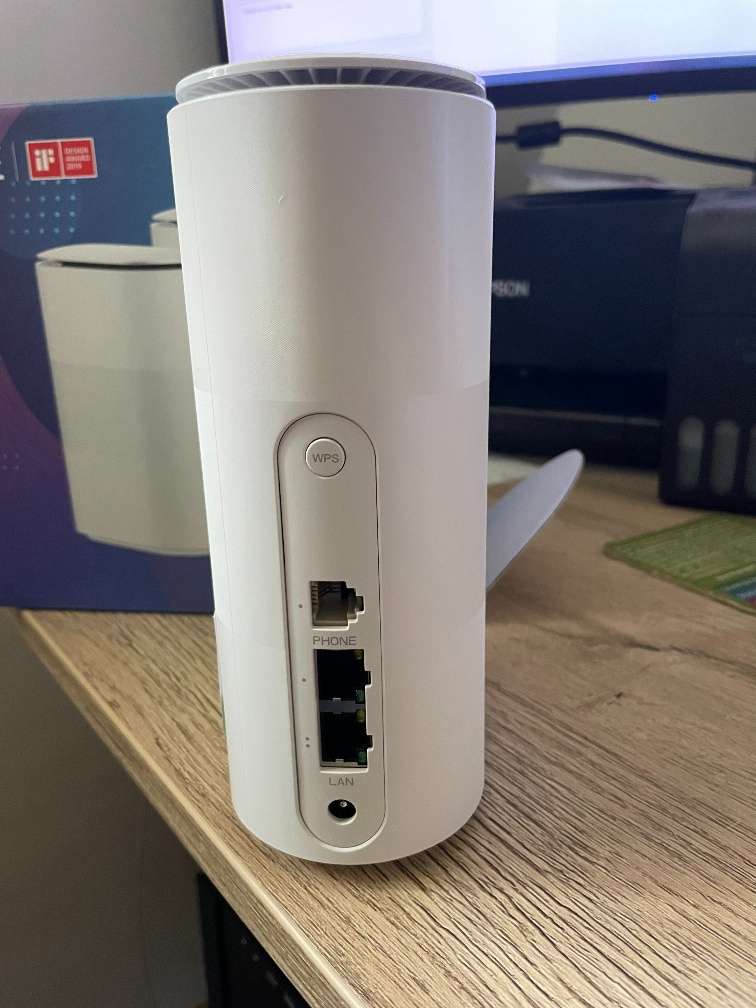 Unlocked ZTE MC888 5G / 4G WiFi 6 CPE 3.8gbps Router - Image 4