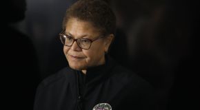 Suspect smashes window, breaks into home of Los Angeles Mayor Karen Bass, police say