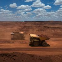 Inside the Global Race to Turn Water Into Fuel