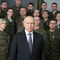 Russia risks becoming a failed state in the next 10 years, analysts say