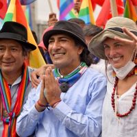 Ecuador Presidential Candidate Says He’d Honor ‘Legitimate’ Debt