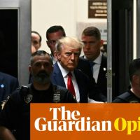 US conservatives love to warn of creeping fascism. Do they understand what it is? | Marilynne Robinson