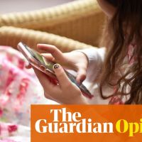 I fear my children are overexposed to technology. Experts say I’m right to worry | Sophie Brickman