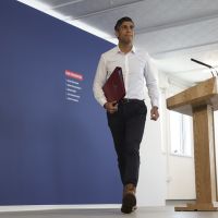 Rishi tears through Labour lead & could push election to hung parliament