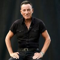 Hear Bruce Springsteen’s Take on the Aretha Franklin Classic ‘Don’t Play That Song’