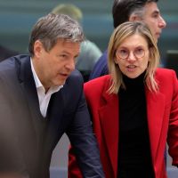 European Energy Ministers Push for Natural-Gas Price Cap