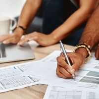 What Tax Advisers Say the Midterm Elections Mean for Your Financial Plans