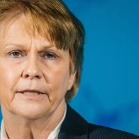 This oil company backed by Warren Buffett is America’s hottest stock. Why won’t its CEO pump more oil?