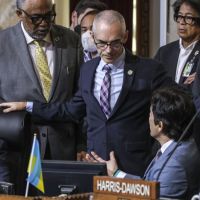 Editorial: Leave already, Councilmembers Martinez, De León and Cedillo