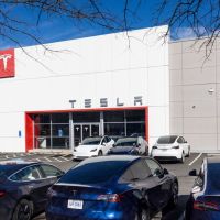 Tesla, Apple, Southwest Airlines: Stocks That Defined The Week