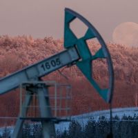 U.S., Allies Prepare Fresh Sanctions on Russian Oil Industry