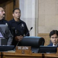 Editorial: Five reasons to sign the Kevin de León recall petition