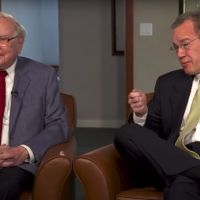 Warren Buffett’s deputy grew his retirement account from $70,000 to $264 million in under 30 years. He explained how to save a fortune, and why shrugging off losses is key.