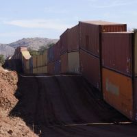 Editorial: Arizona Gov. Doug Ducey’s parting gift is a ramshackle, pointless and costly border wall