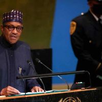 Nigerian presidential candidates sign peace accord ahead of election