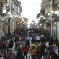 Peru Congress to reconsider early election, unrest continues