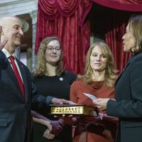 Pete Ricketts sworn in as Nebraska senator, replacing Sasse
