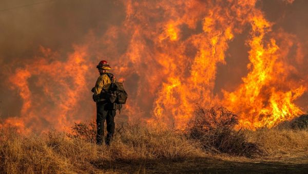 ‘Explosive growth’ of California wildfires feared as winds due to change today