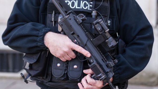 Five men arrested on suspicion of terrorism act plot ‘to target single premises’ – Daily Record