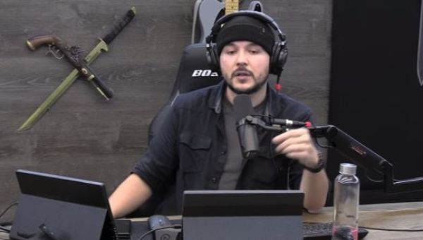 Tim Pool calls out DeSantis War Room for recent Trump ad and tweeps quickly choose sides