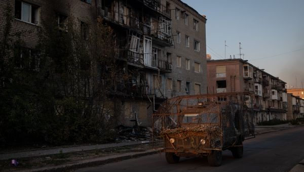 Russia Claims to Seize Key Eastern Ukraine Town of Kurakhove