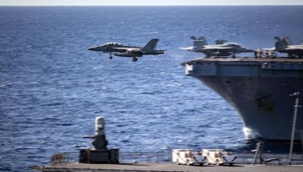 Pair of Navy aircraft carriers train with Japanese flat deck in Philippine Sea