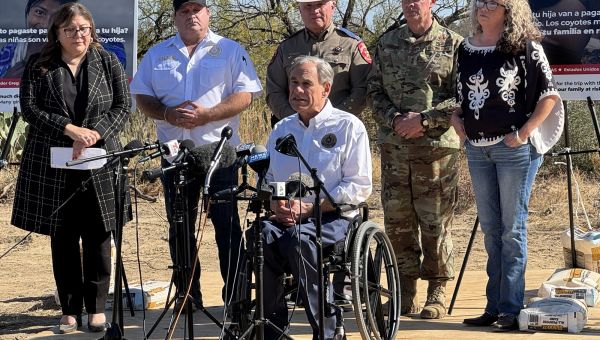 Governor Abbott Announces ” Campaign of Deterrence” as New State Strategy against Unlawful Immigration – Eagle Pass Business Journal