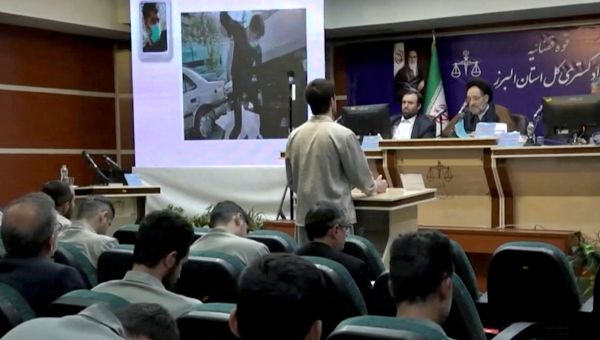 Iran Executes 2 Men Arrested in Protests