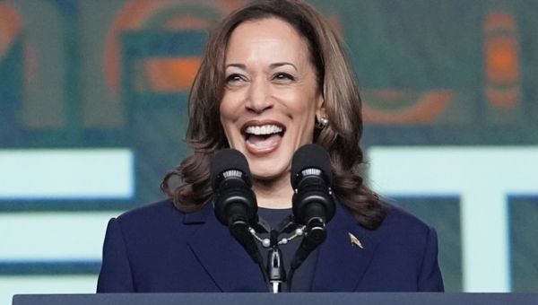 Kamala Harris Campaigns at a Funeral, Calls Herself 'the President' in Incredibly Weird Scene