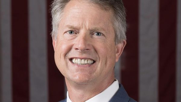 Roger Marshall’s Bill Sparks Outrage: ‘Banning Transgender Procedures for Minors — Who Will He Target Next?’ – EconoTimes