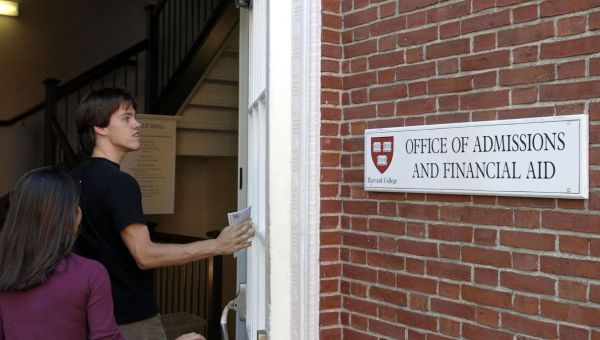 Supreme Court Gets Rid Of Affirmative Action In College Admissions
