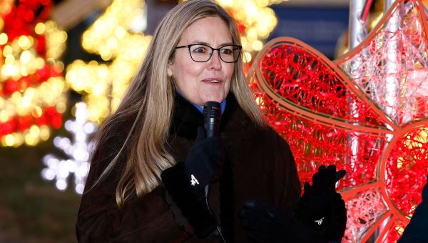 Democratic Rep. Jennifer Wexton Won’t Seek Reelection After New ‘Parkinson’s On Steroids’ Diagnosis
