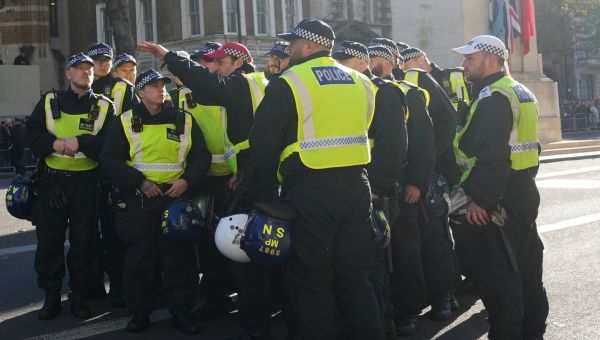Protestors chanting ‘England till I die’ clash with cops before Palestine march