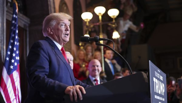 Trump kicks off campaign with low-key events in New Hampshire, South Carolina