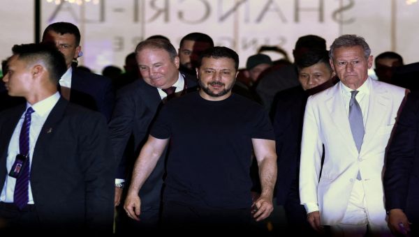 U.S. shifts focus to China risks as Zelenskyy arrives at Asia defense meeting