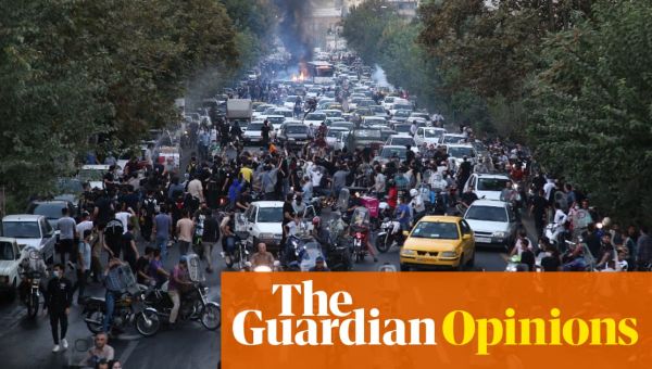 Elon Musk thinks he can swoop in and save the women fighting for freedom in Iran. He’s wrong | Azadeh Akbari