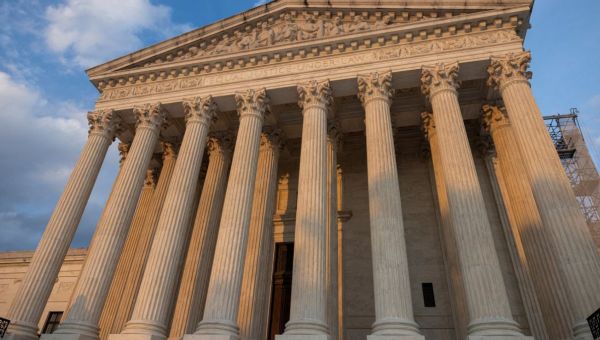 Trump presses Supreme Court on birthright citizenship ahead of oral arguments