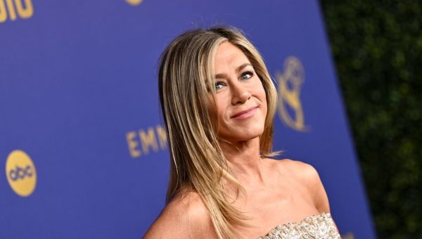 Jennifer Aniston shares special detail about her dressing room in latest post
