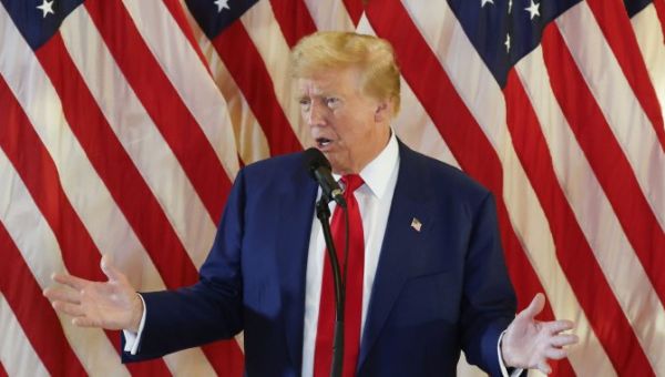 11 hospitalized with heat exhaustion at Donald Trump’s Arizona rally – UPI.com