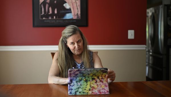 After a Neuro Disorder Stole Her Voice, Rep. Jennifer Wexton Takes It Back