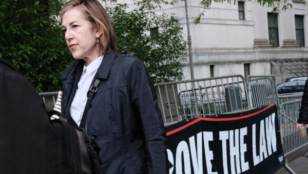 BRUTAL HONESTY: Carroll pal recounts post-rape convo–“E. Jean, he raped you.”