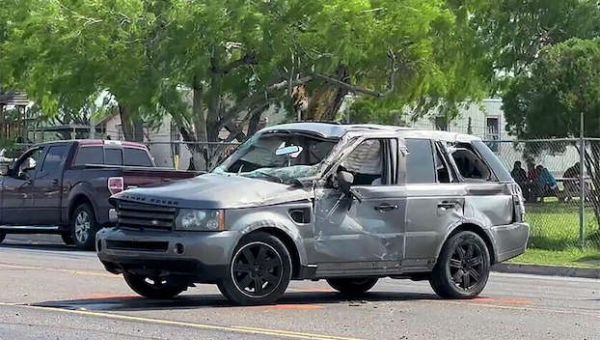 SUV driver hits crowd at Texas bus stop near border; 7 dead – American Press